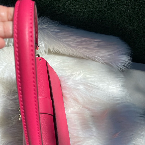 Michael Kors Greenwich Studded Leather convertable bag - Picture 5 of 11